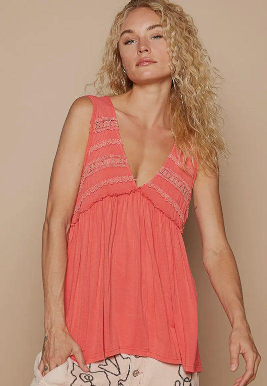 Flowy Detailed Tank