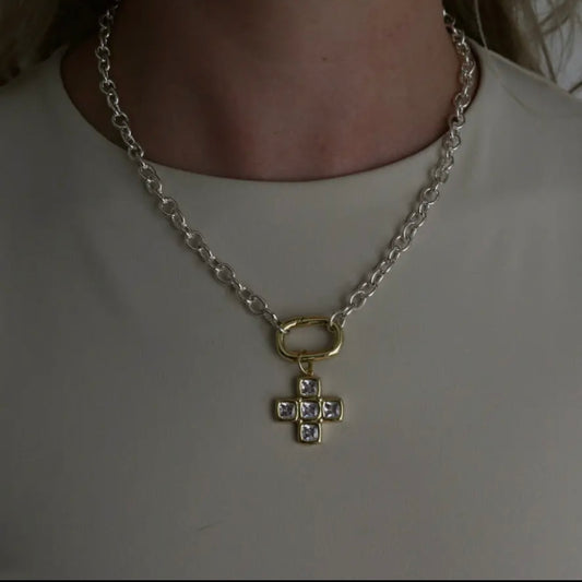 Prize winner Cross